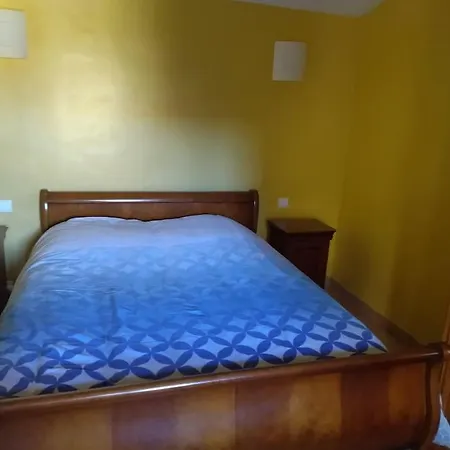 Prázdninový dům Proche Avignon Grande Maison De Village Au Calme