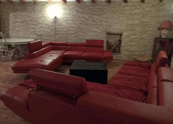 Casa vacanze Proche Avignon Grande Maison De Village Au Calme